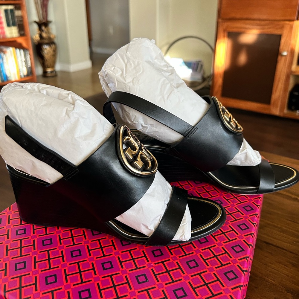 Tory Burch wedges. Size 6 1/2. Like new.